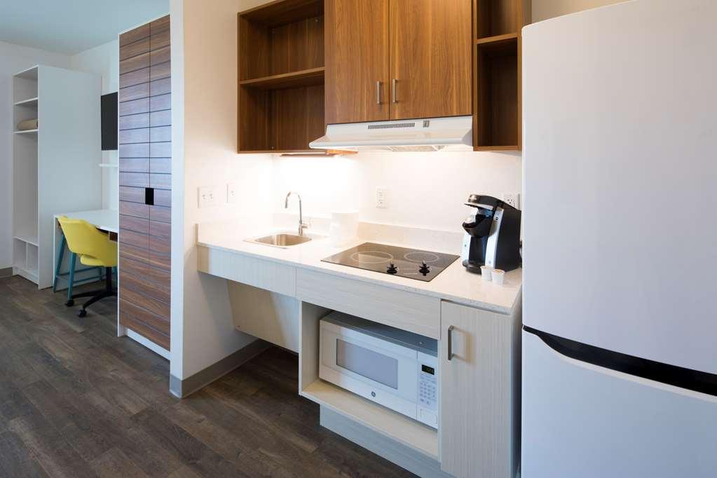 Uptown Suites Extended Stay Austin Tx - Downtown Chambre photo